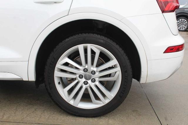 2019 Audi Q5 Vehicle Photo in HOUSTON, TX 77090