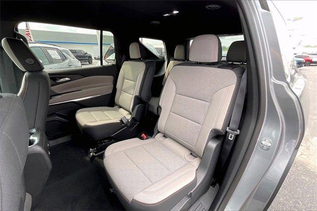 2025 Chevrolet Traverse Vehicle Photo in INDEPENDENCE, MO 64055-1314