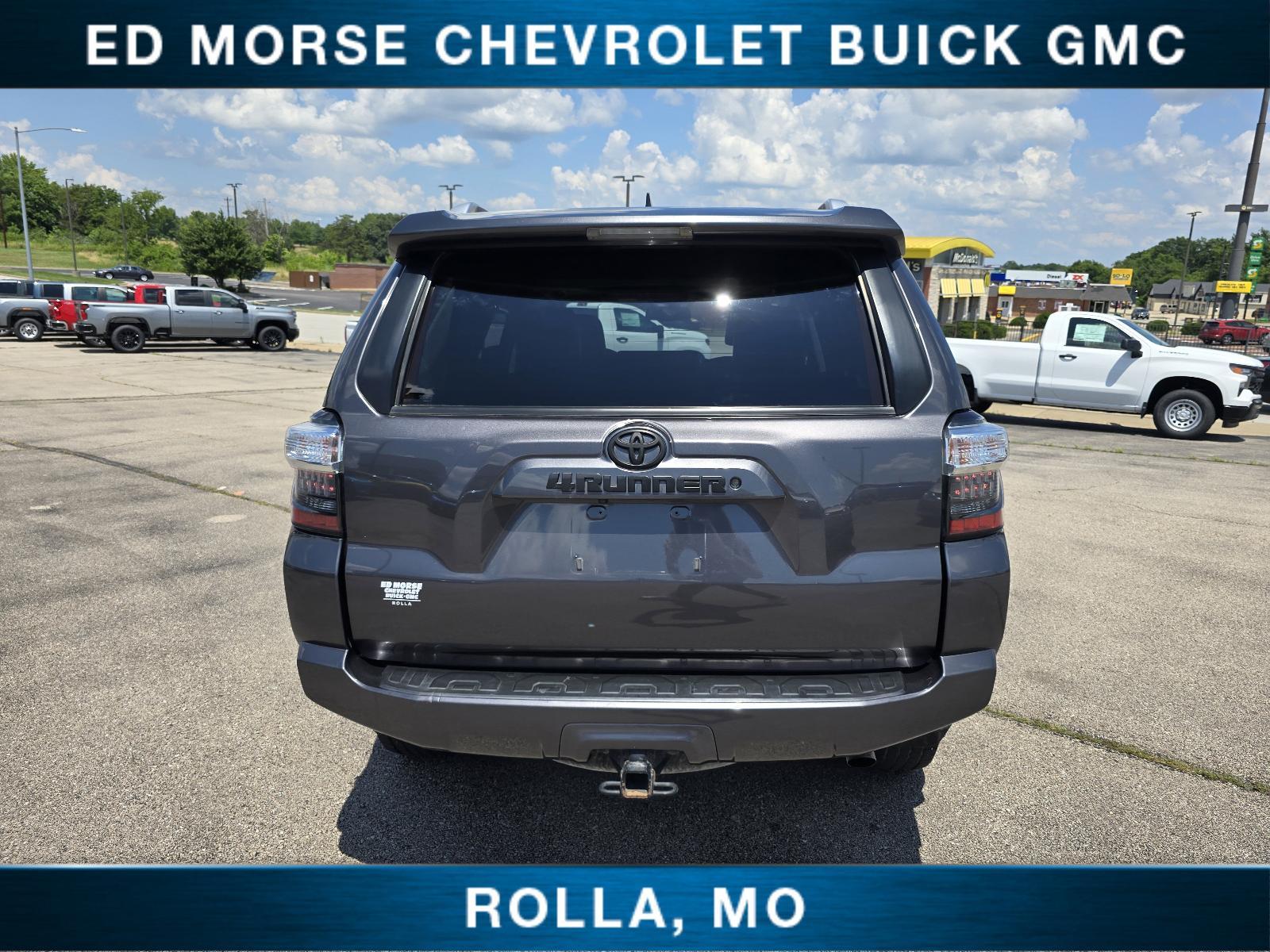 2017 Toyota 4Runner Vehicle Photo in Rolla, MO 65401