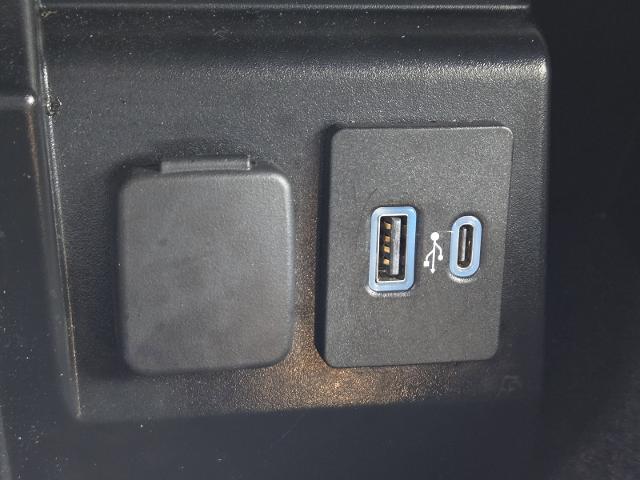2023 Ford Explorer Vehicle Photo in Weatherford, TX 76087