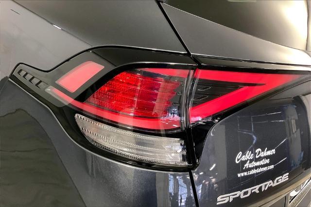 2023 Kia Sportage Vehicle Photo in Lees Summit, MO 64086
