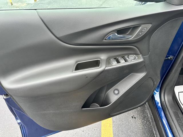 Used 2023 Chevrolet Equinox LT in Blue for sale in Used 2023 Chevrolet Equinox LT in Blue for sale in