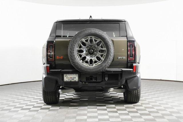 2025 GMC HUMMER EV SUV Vehicle Photo in PUYALLUP, WA 98371-4149