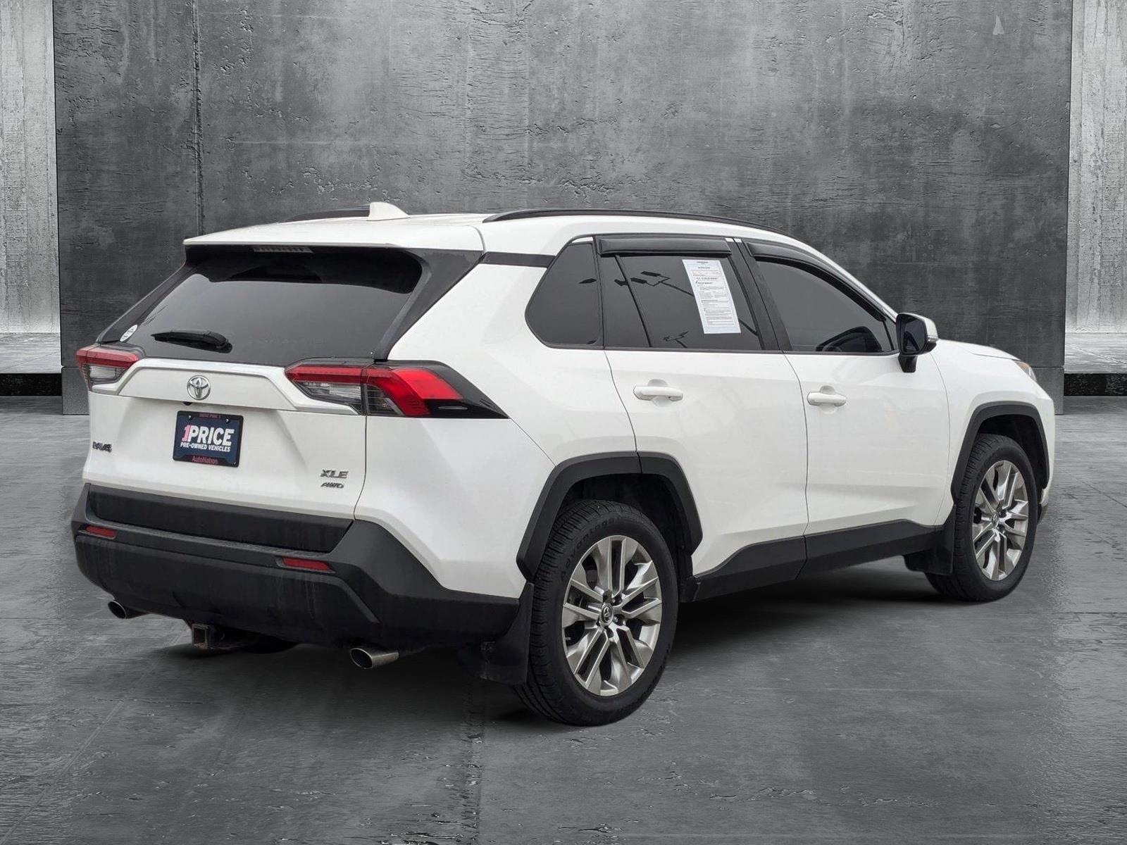 2019 Toyota RAV4 Vehicle Photo in Spokane Valley, WA 99212