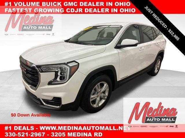 2023 GMC Terrain Vehicle Photo in MEDINA, OH 44256-9631