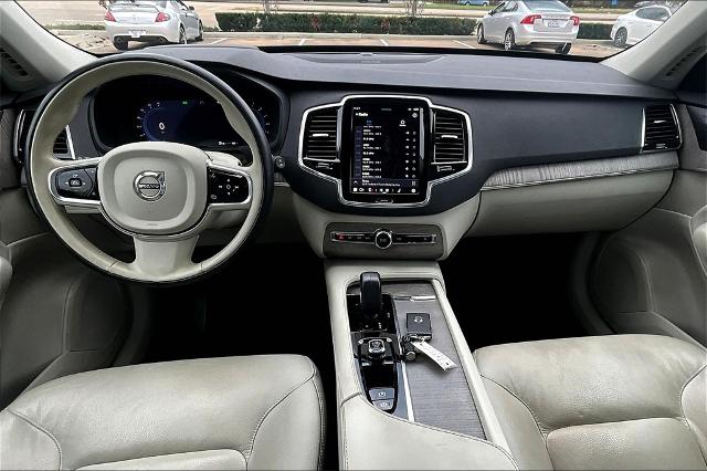 2023 Volvo XC90 Vehicle Photo in Houston, TX 77007