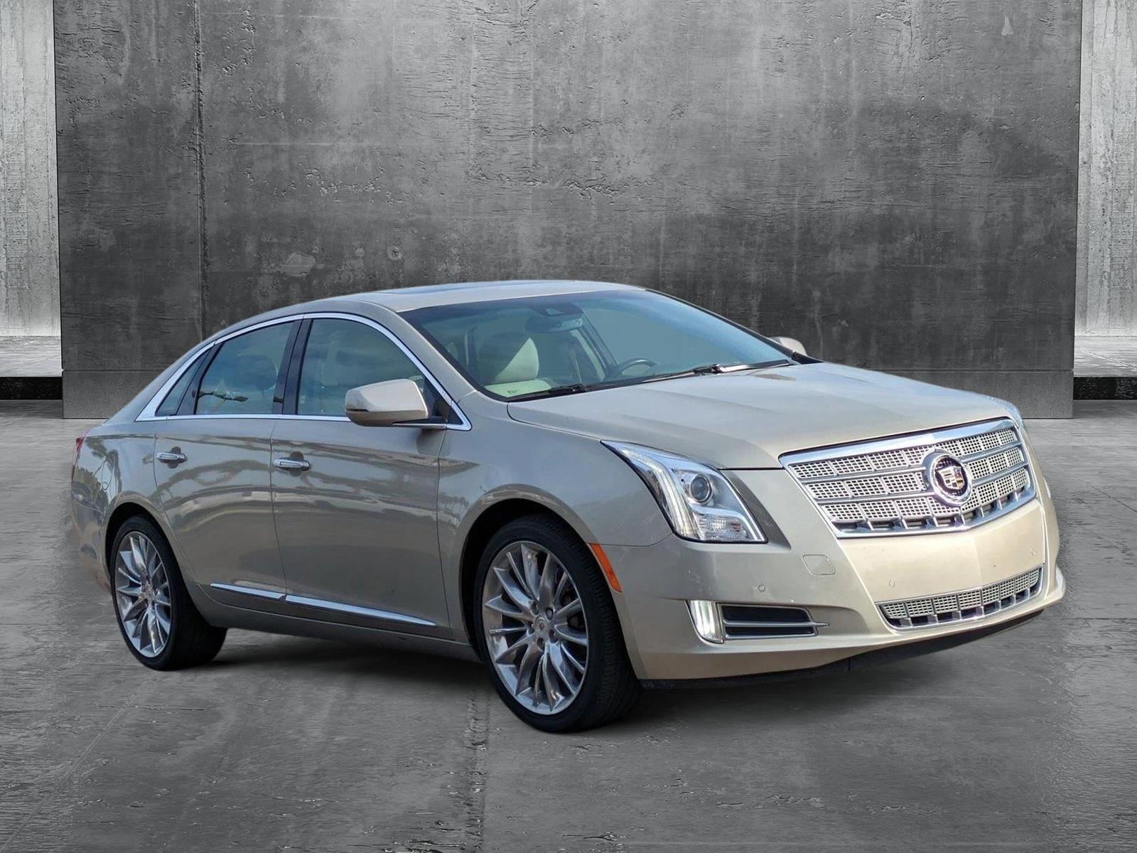 2013 Cadillac XTS Vehicle Photo in WEST PALM BEACH, FL 33407-3296