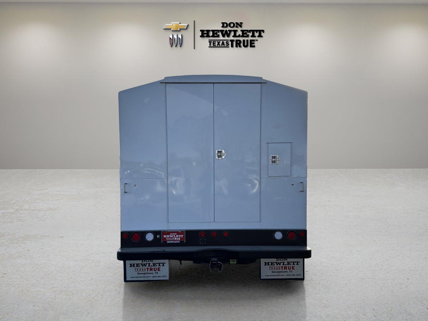 2025 Chevrolet Silverado 3500 HD Chassis Cab Vehicle Photo in GEORGETOWN, TX 78626-7508
