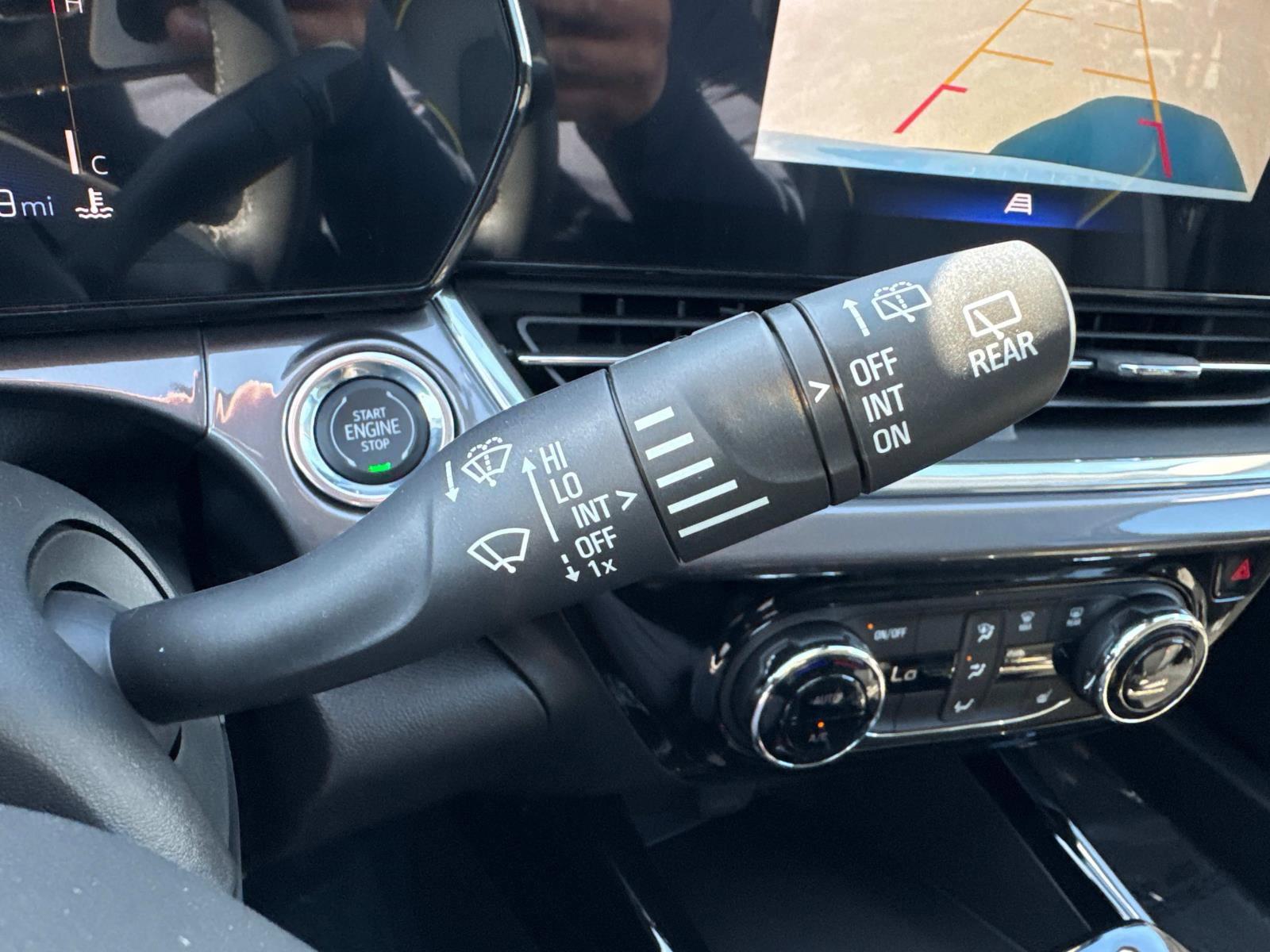2025 Chevrolet Trax Vehicle Photo in LOS ANGELES, CA 90007-3794