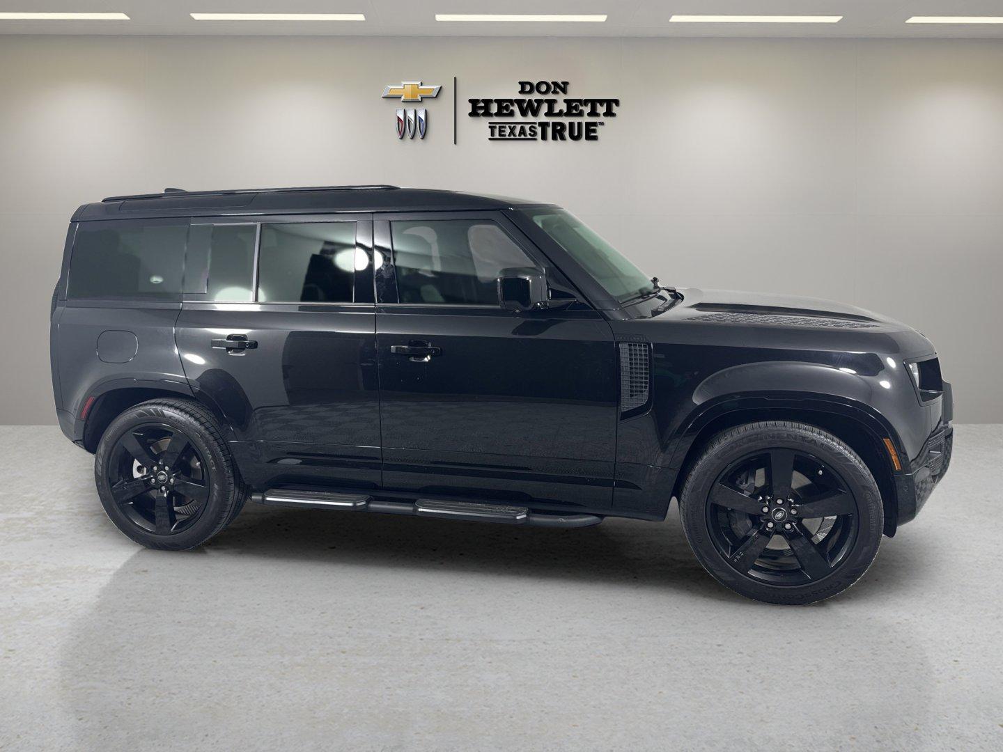 2024 Land Rover Defender Vehicle Photo in GEORGETOWN, TX 78626-7508