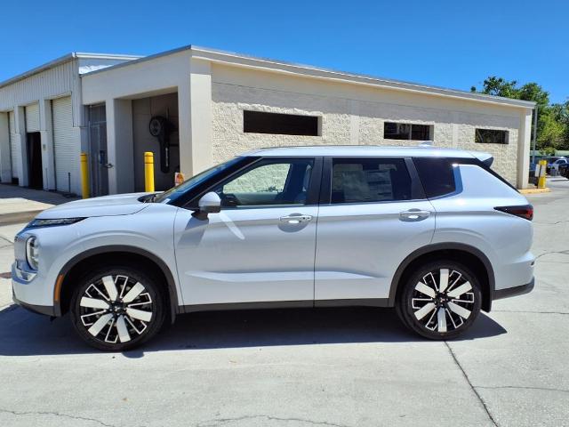 2025 Mitsubishi Outlander Vehicle Photo in Tampa, FL 33612