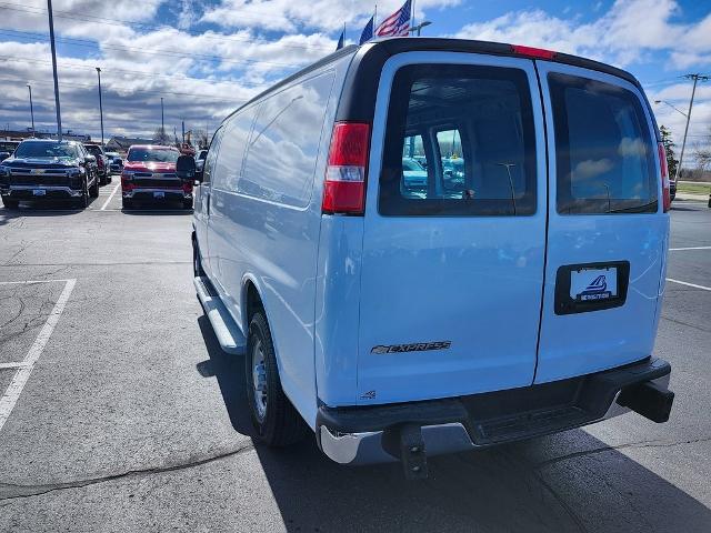 2022 Chevrolet Express Cargo 2500 Vehicle Photo in GREEN BAY, WI 54304-5303