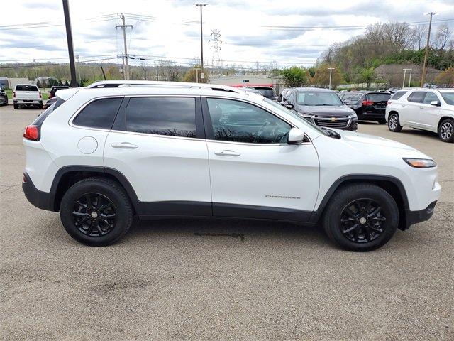 2017 Jeep Cherokee Vehicle Photo in MILFORD, OH 45150-1684
