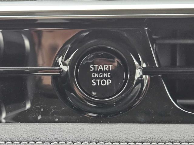 2025 INFINITI QX80 Vehicle Photo in Fort Worth, TX 76132