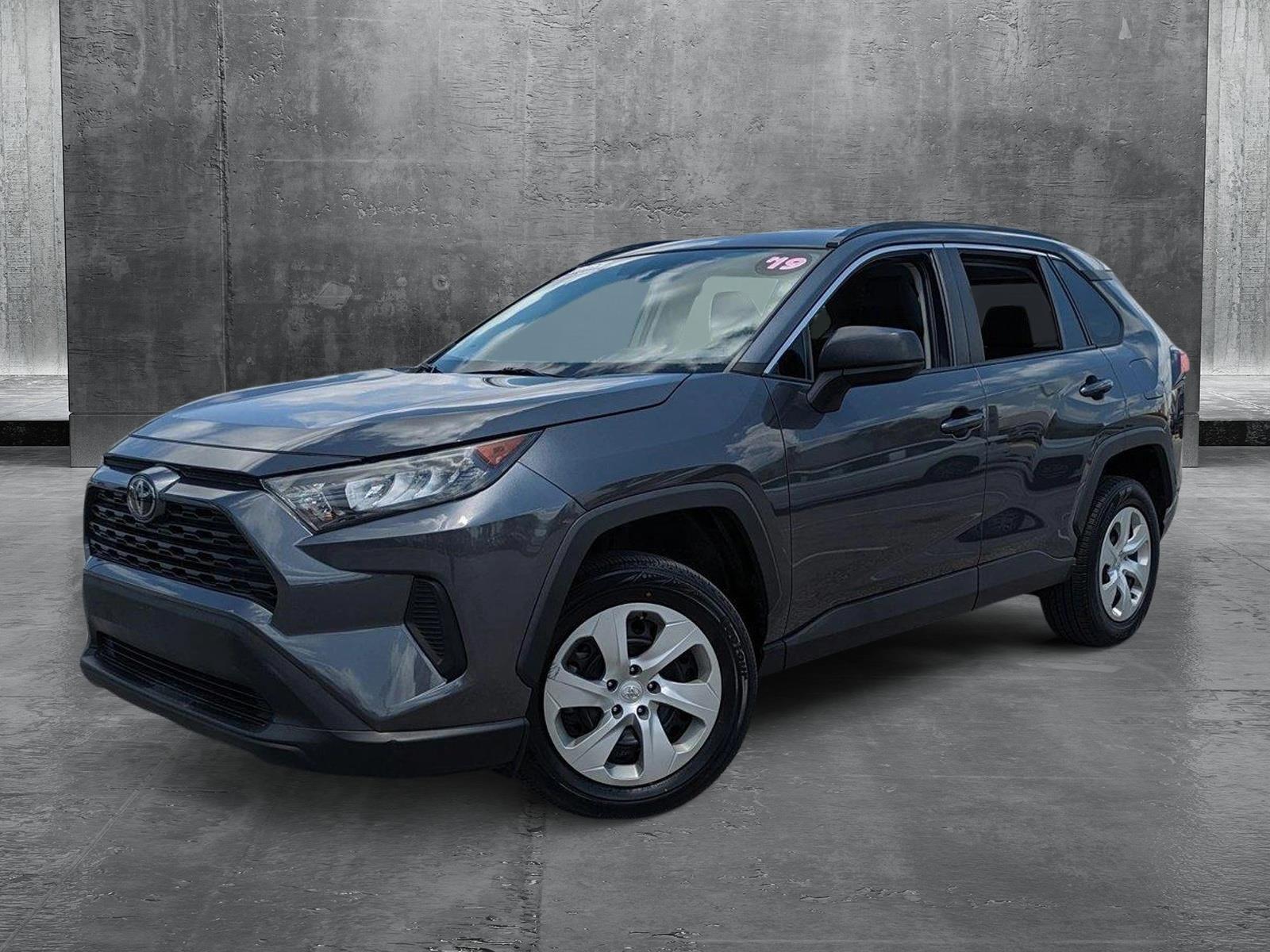 2019 Toyota RAV4 Vehicle Photo in Winter Park, FL 32792