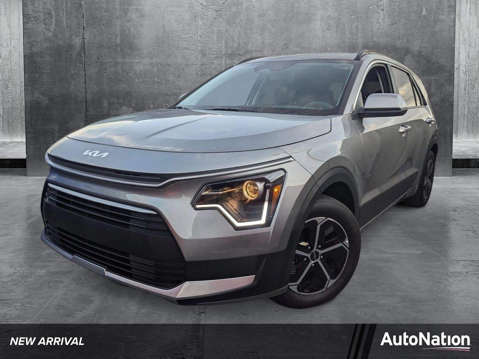 2025 Kia Niro Vehicle Photo in Miami, FL 33135
