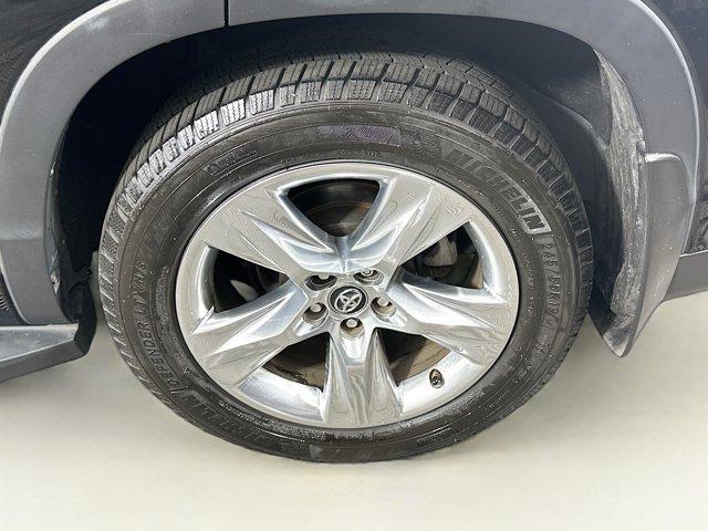2018 Toyota Highlander Vehicle Photo in Flemington, NJ 08822
