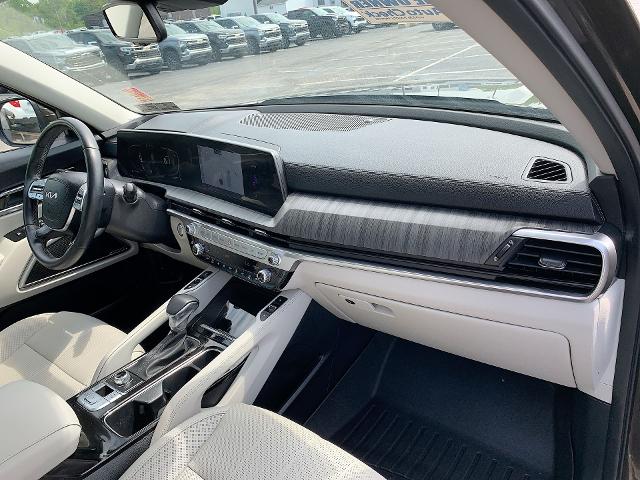 2023 Kia Telluride Vehicle Photo in MOON TOWNSHIP, PA 15108-2571