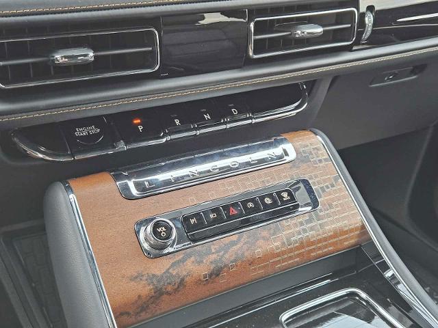 2025 Lincoln Aviator Vehicle Photo in AUSTIN, TX 78717