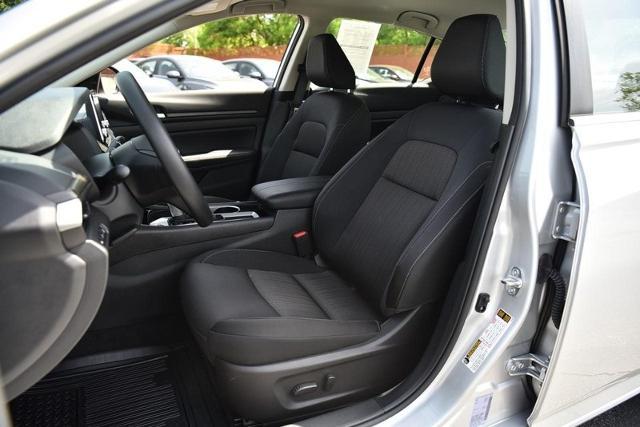 2024 Nissan Altima Vehicle Photo in Ballwin, MO 63011