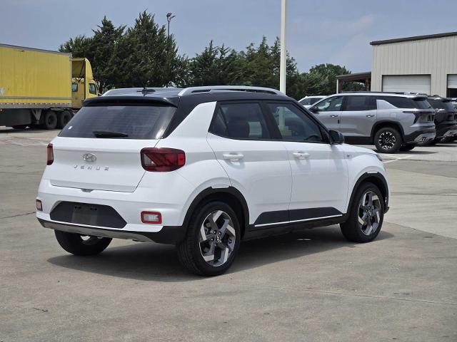 2024 Hyundai VENUE Vehicle Photo in DENTON, TX 76210-9321