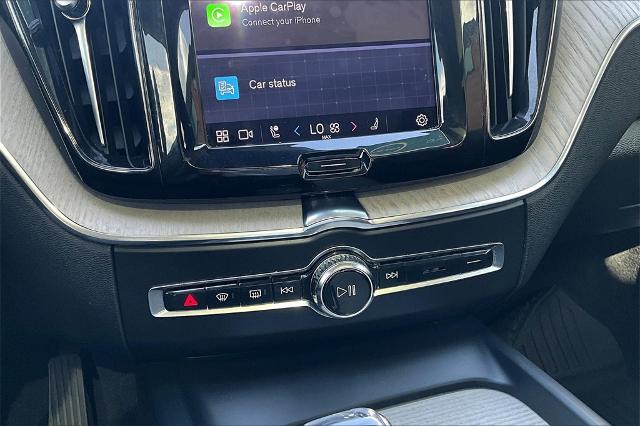 2022 Volvo XC60 Vehicle Photo in Houston, TX 77007
