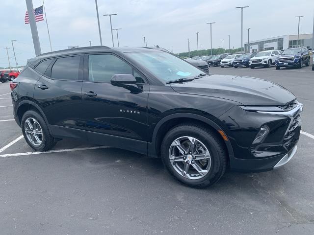 2023 Chevrolet Blazer Vehicle Photo in GREEN BAY, WI 54304-5303