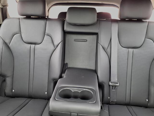 2025 Kia Sorento Vehicle Photo in Oshkosh, WI 54904