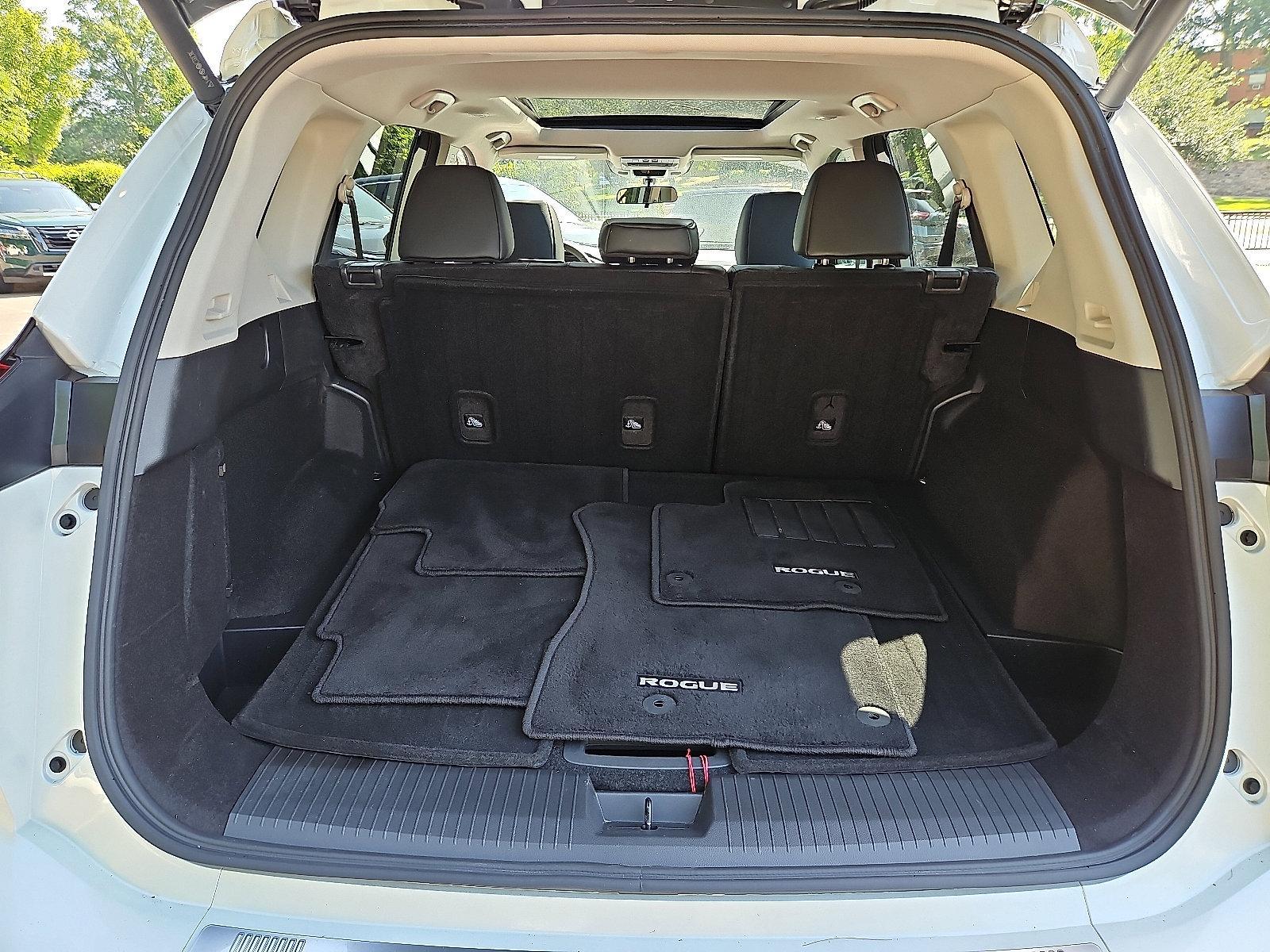 2024 Nissan Rogue Vehicle Photo in Jenkintown, PA 19046