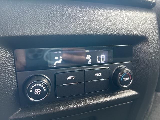 2022 Chevrolet Traverse Vehicle Photo in GREEN BAY, WI 54304-5303