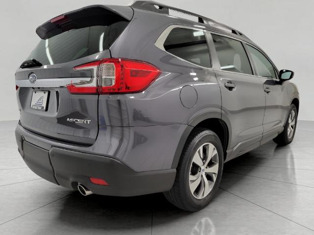 2024 Subaru Ascent Vehicle Photo in Green Bay, WI 54304