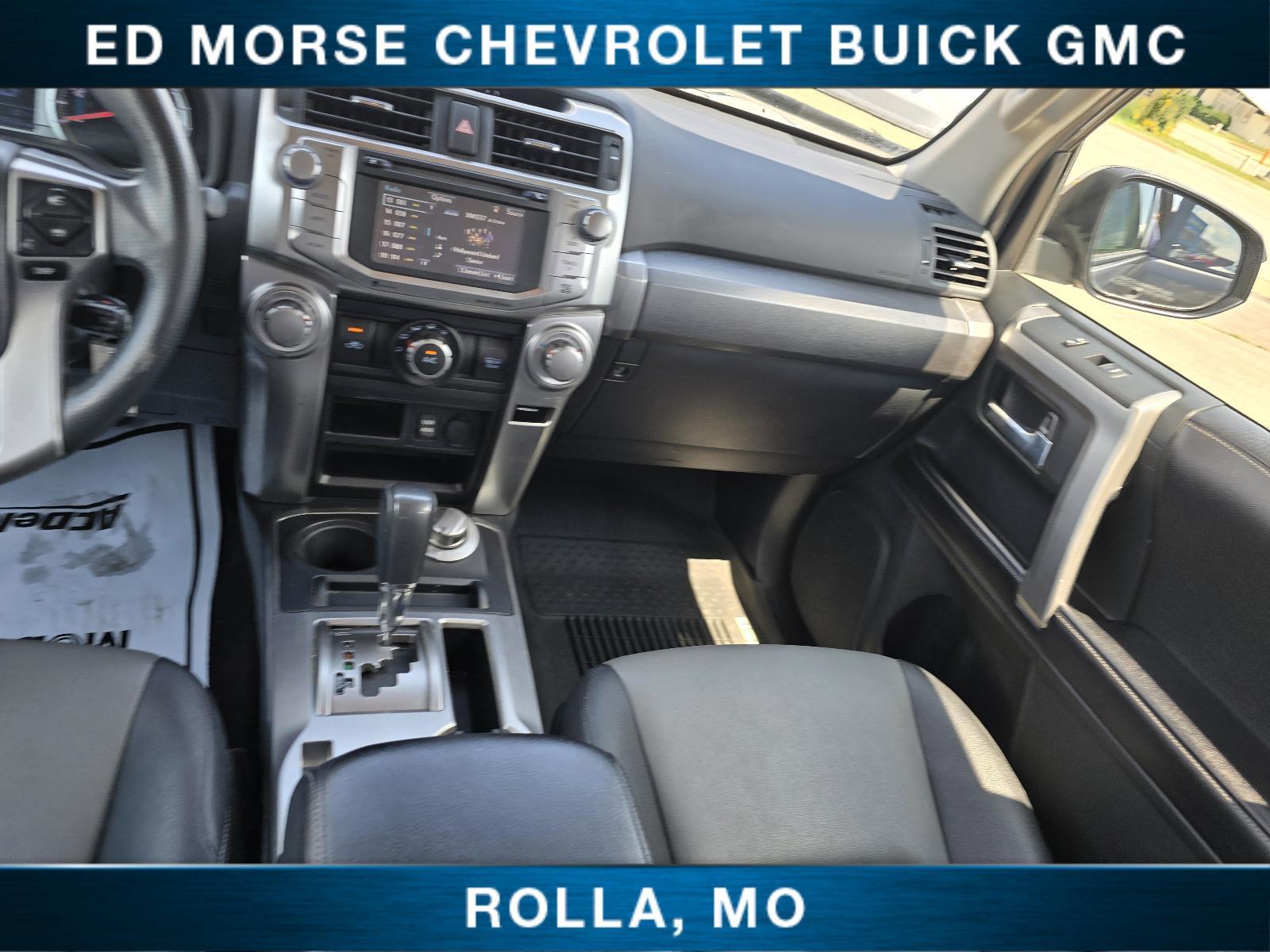 2017 Toyota 4Runner Vehicle Photo in Rolla, MO 65401