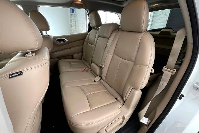 2016 Nissan Pathfinder Vehicle Photo in Grapevine, TX 76051