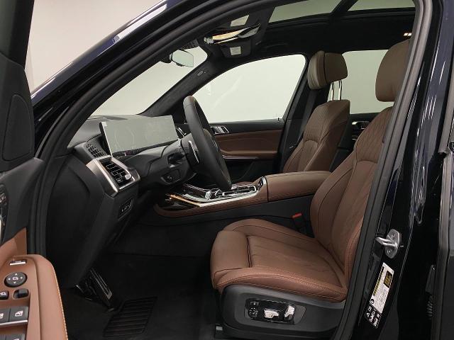 2026 BMW X7 xDrive40i Vehicle Photo in Appleton, WI 54913