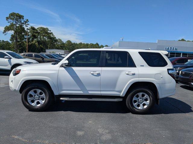 2016 Toyota 4Runner Vehicle Photo in BRUNSWICK, GA 31525-1881