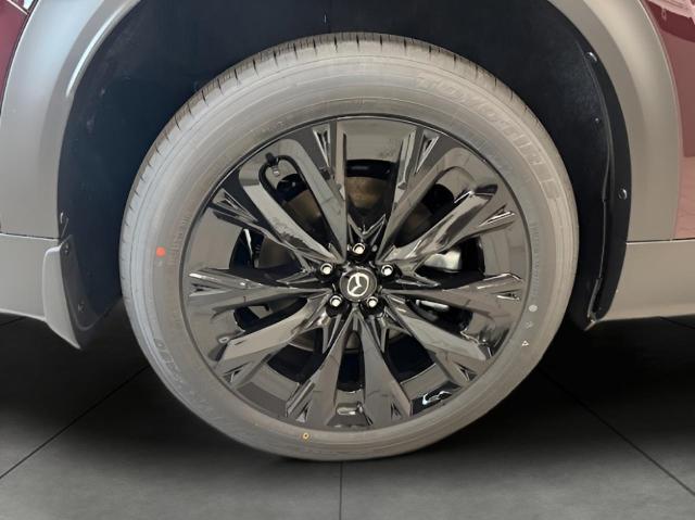 2025 Mazda CX-90 Vehicle Photo in Green Bay, WI 54304