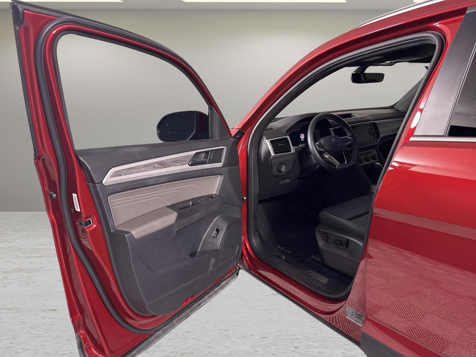 2022 Volkswagen Atlas Cross Sport Vehicle Photo in Georgetown, TX 78626