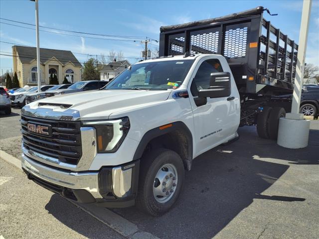 2024 GMC Sierra 3500 HD Chassis Cab Vehicle Photo in LYNDHURST, NJ 07071-2008