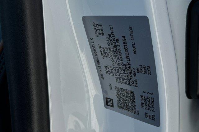 2024 GMC Canyon Vehicle Photo in STOCKTON, CA 95212-2838