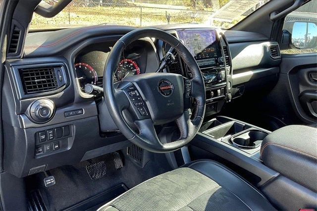 2021 Nissan Titan Vehicle Photo in INDEPENDENCE, MO 64055-1314