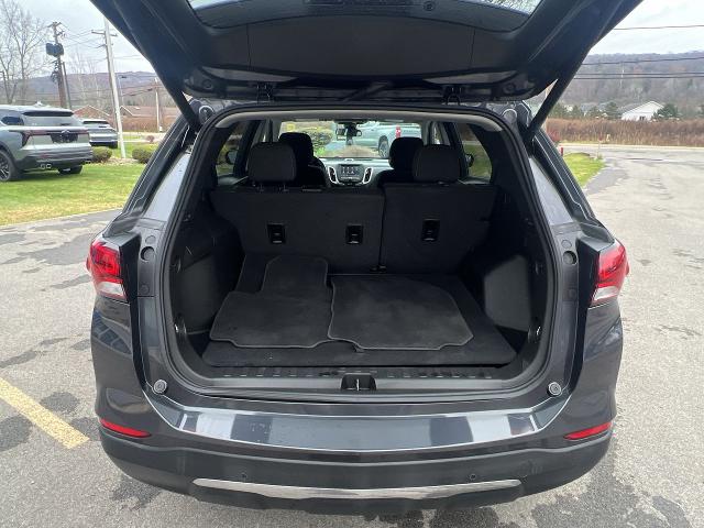 2022 Chevrolet Equinox Vehicle Photo in BOSTON, NY 14025-9684