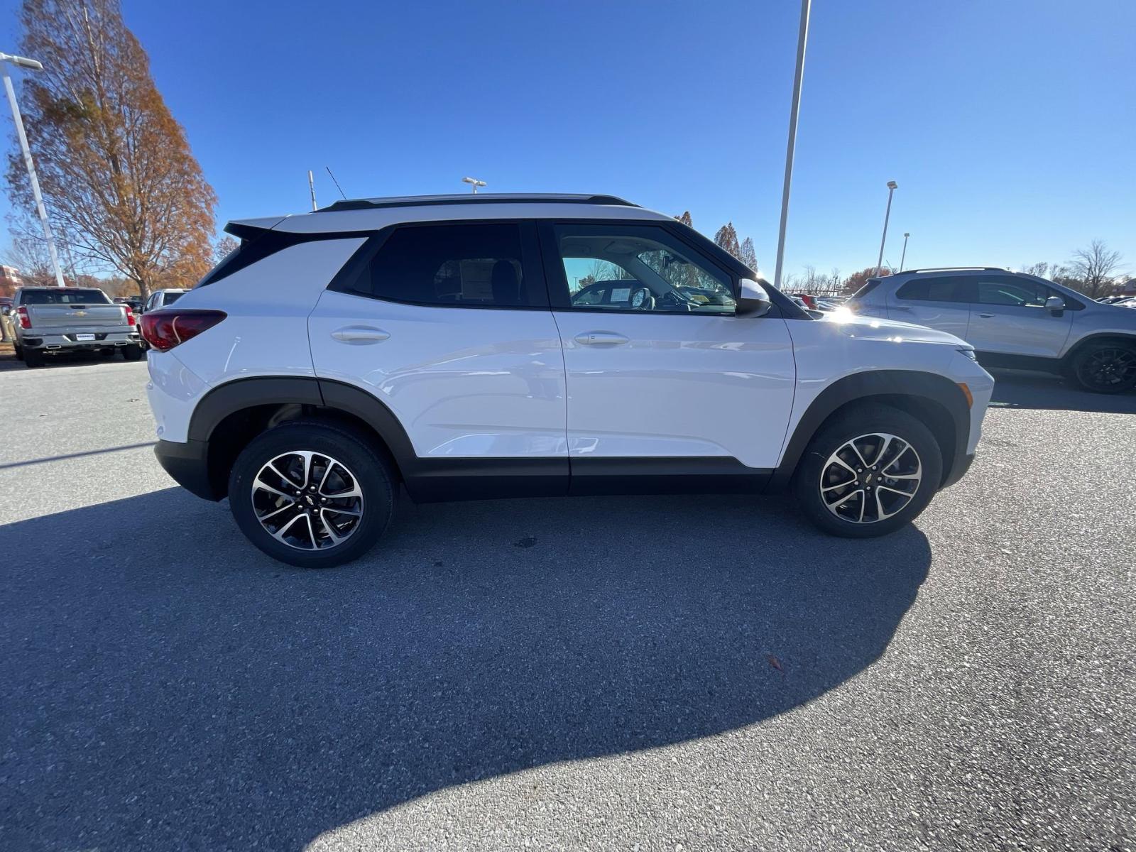 2025 Chevrolet Trailblazer Vehicle Photo in BENTONVILLE, AR 72712-4322