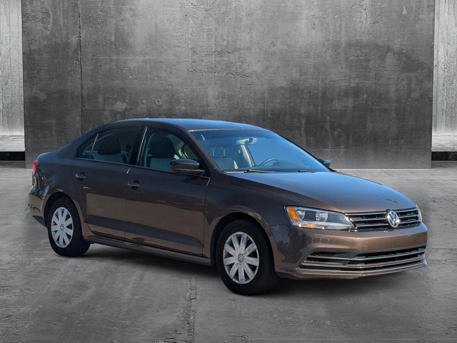 2015 Volkswagen Jetta Sedan Vehicle Photo in St. Petersburg, FL 33713