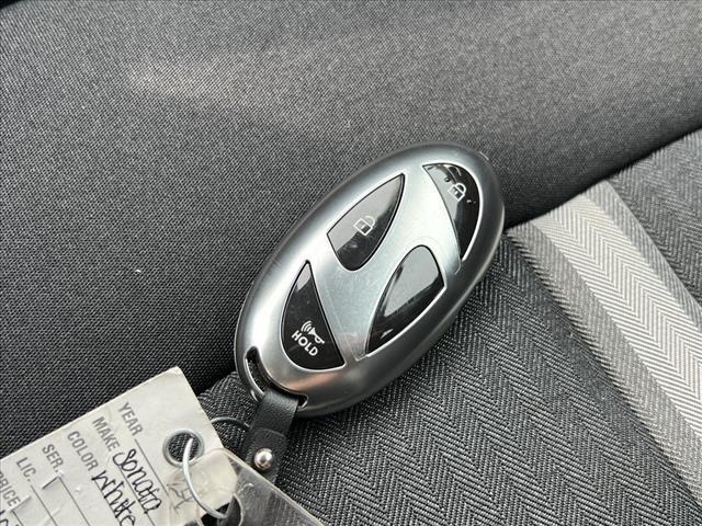 2024 Hyundai SONATA Hybrid Vehicle Photo in Shiloh, IL 62269