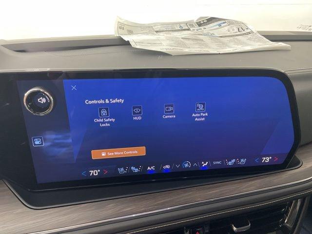 2025 Chevrolet Tahoe Vehicle Photo in PHOENIX, AZ 85014-3381