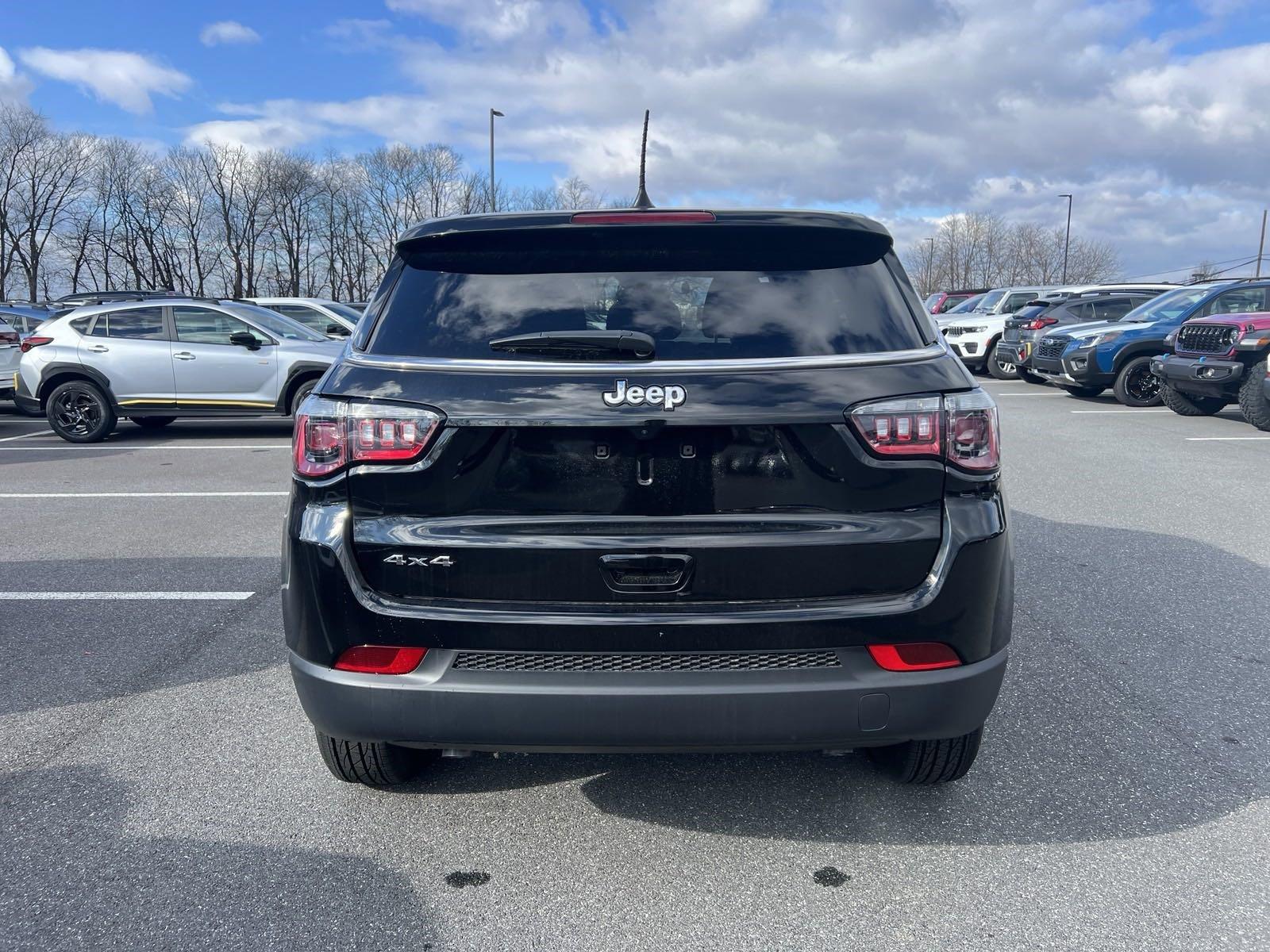 2025 Jeep Compass Vehicle Photo in Mechanicsburg, PA 17050-1707
