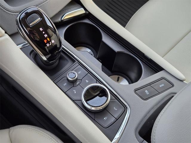 2025 Cadillac XT5 Vehicle Photo in Oklahoma City, OK 73114