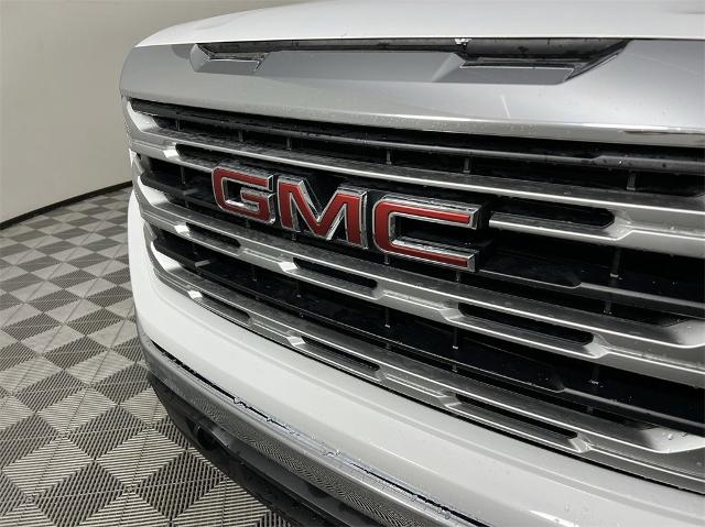 2024 GMC Sierra 1500 Vehicle Photo in GILBERT, AZ 85297-0402