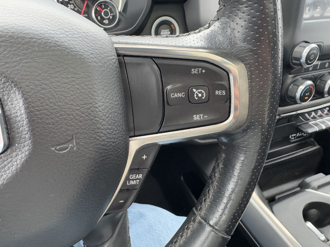 2019 Ram 1500 Vehicle Photo in BOONVILLE, IN 47601-9633