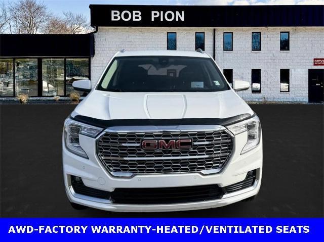 2022 GMC Terrain Vehicle Photo in CHICOPEE, MA 01020-5001